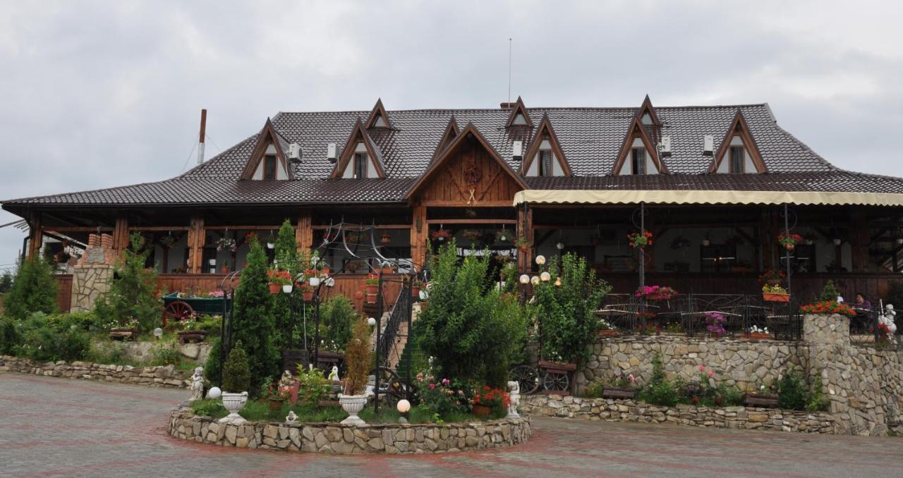 Casa Boiereasca Hotel Iasi Buitenkant foto