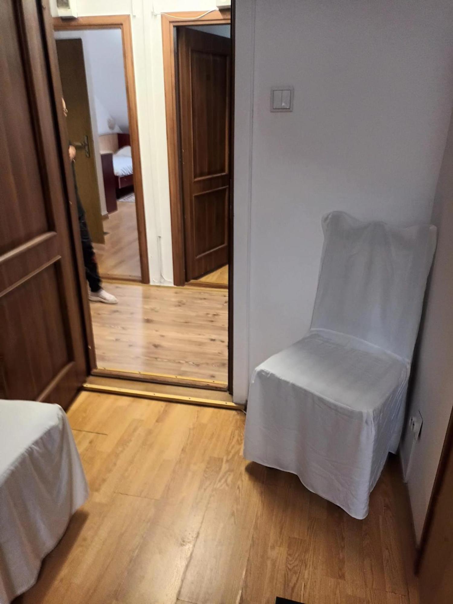 Casa Boiereasca Hotel Iasi Buitenkant foto