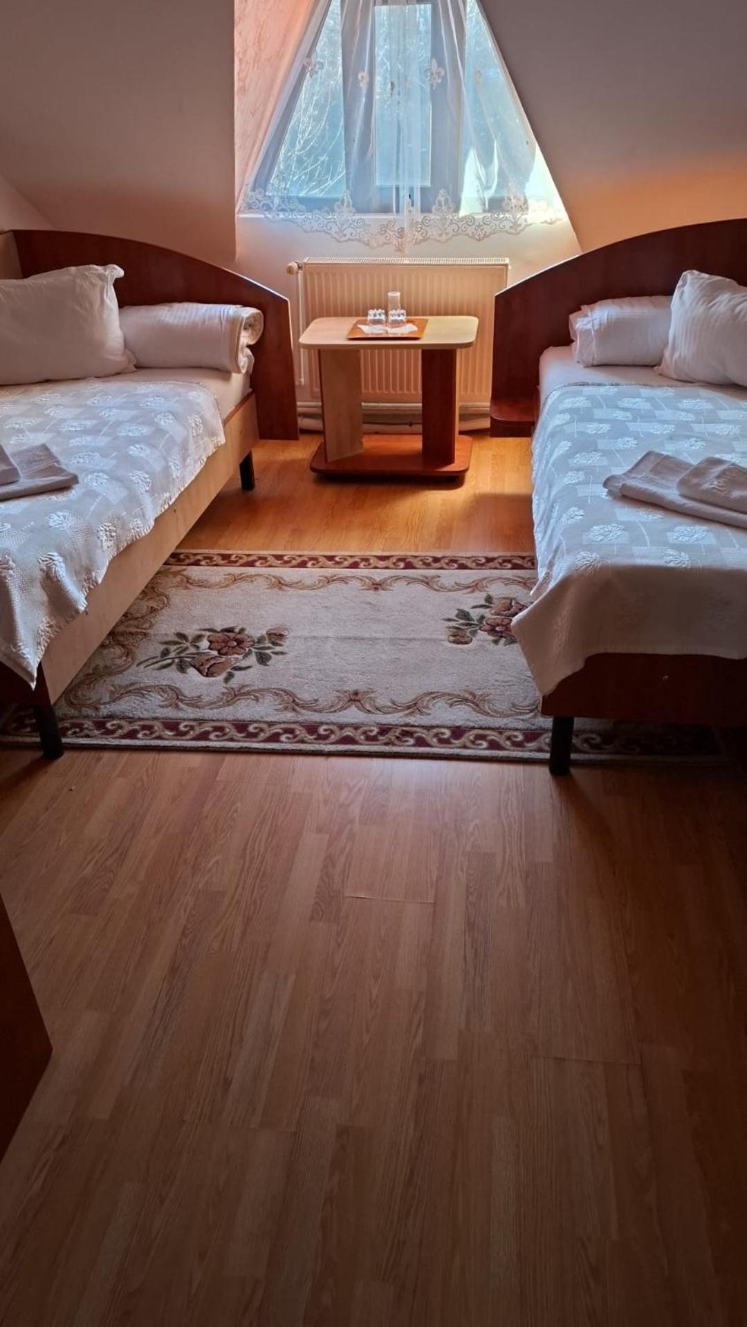 Casa Boiereasca Hotel Iasi Kamer foto